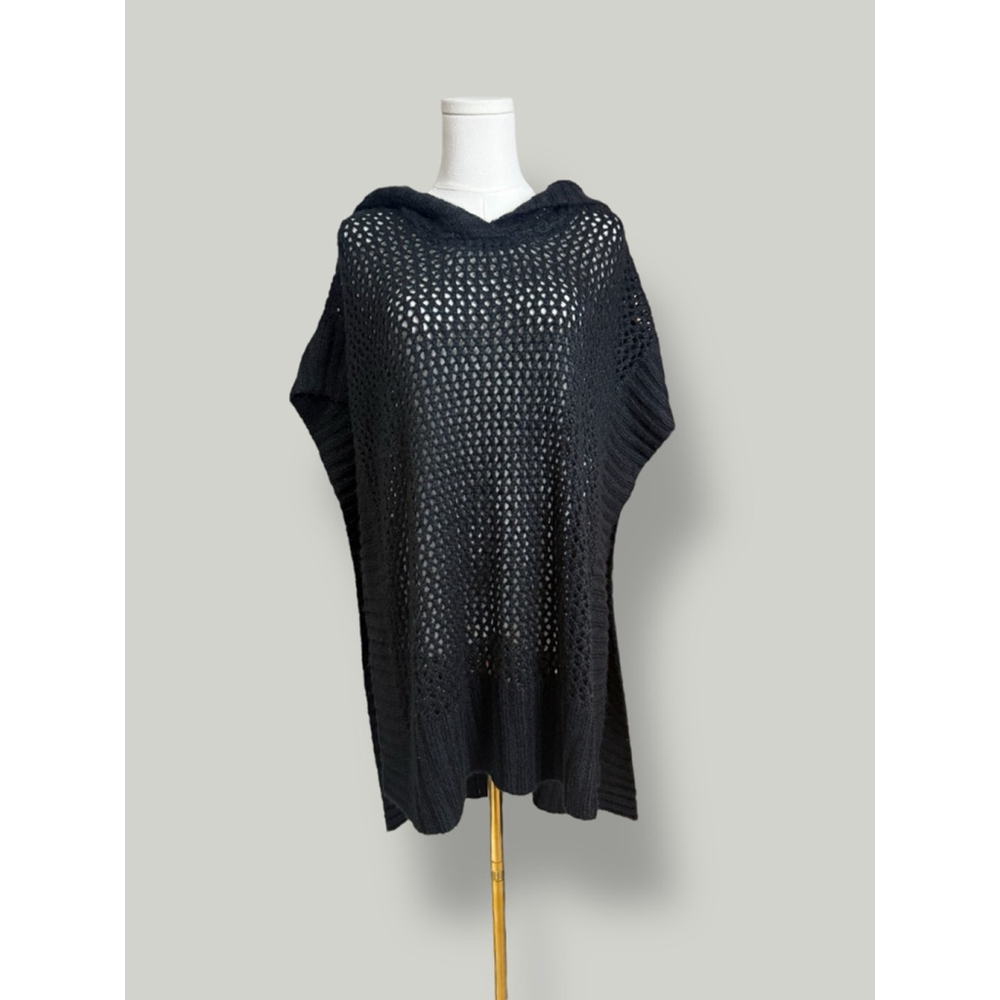 BCBG Coverup Women Size XS Black Knit Crochet Hoodie Beach Boho Pullover Poncho